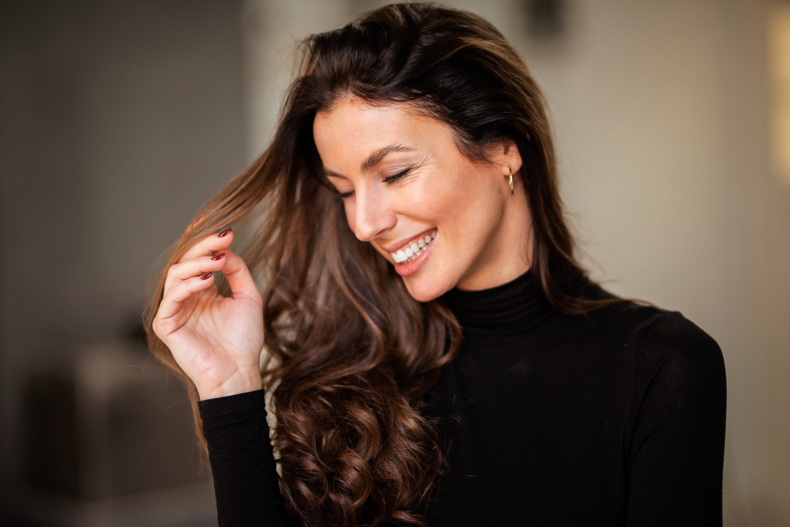 Refresh Your Look This Fall with Non-Invasive Facial Contouring Using Evoke Technology
